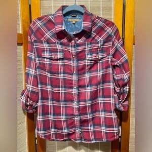 🔒 Jach’s Girlfriend Bea red plaid button down, size S